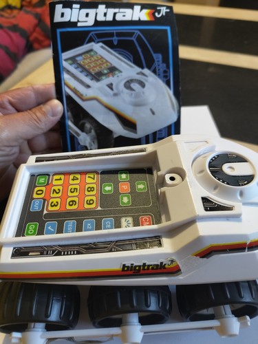 Bigtrak junior zeon tech - bigtrak, junior.