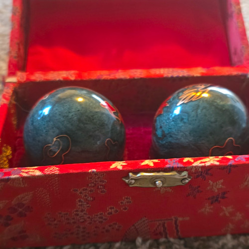 Vtg baoding balls musical - balls,