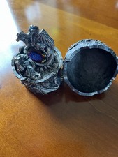 THE TUDOR MINT THE FAMILY OF DRAGONS EGG 1051 WAPW UK