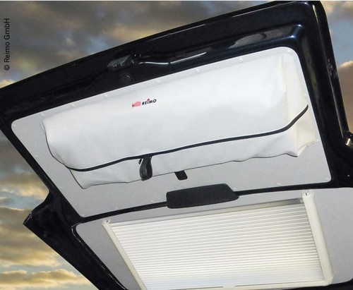 Tailgate chair storage - vw,