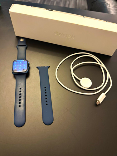 Apple watch series - apple, blue