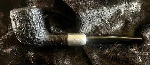Extremely rare dunhill patient - extremely,