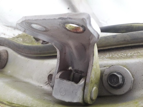 Front door hinge for - door, lexus