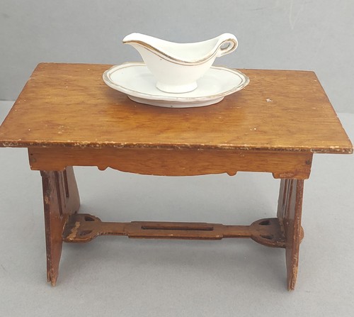 Antique dolls house sauce - , boat