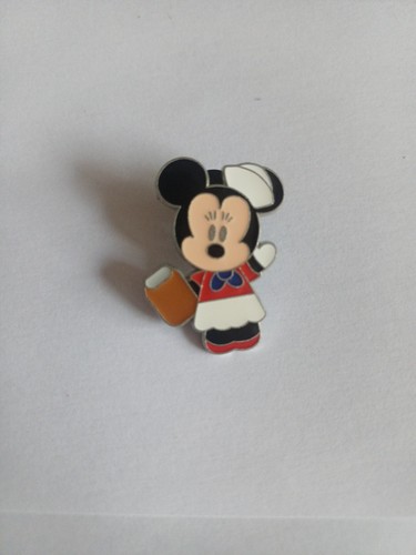 2008 minnie mouse hostess - 2008,