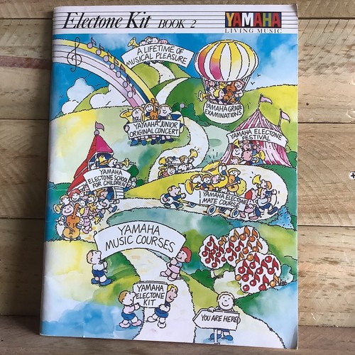 Yamaha electone kit book - electone,