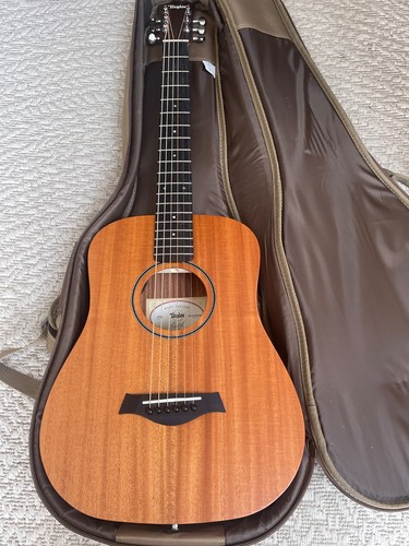 Baby taylor acoustic - acoustic, guitar