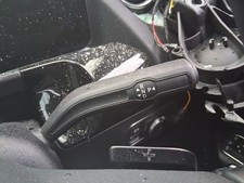 2025 MERCEDES BENZ GLA 180