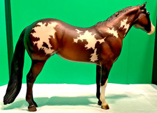 Breyer Traditional etched dark