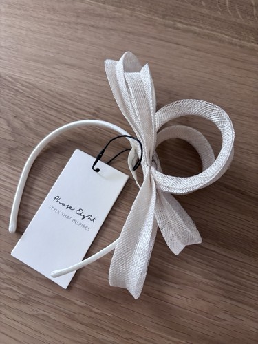 Phase eight fascinator - eight,