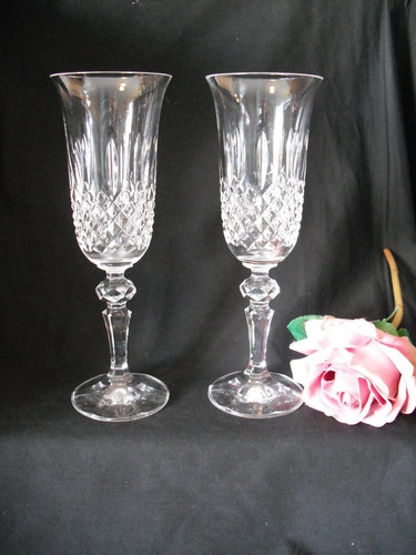 Pair pretty lead - of,