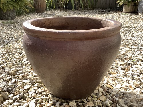 Large brown ceramic - large,