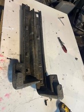 VW T4 TRANSPORTER 2.5 PETROL 2002 REAR BUMPER IMPACT ABSORBERS