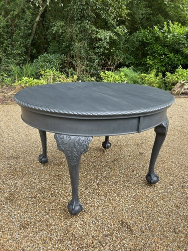 Roped edged oval - roped,