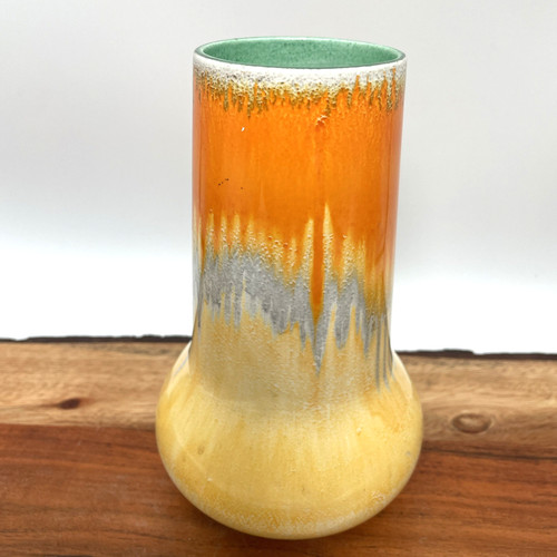 Shelley drip glaze vase 934 - shelley,
