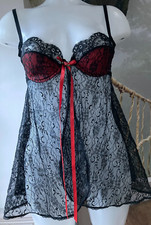 Fifi Chachnil @ Topshop