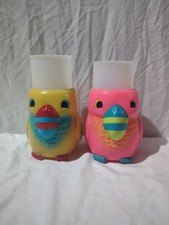 Vintage 90s TGI Fridays Parrot