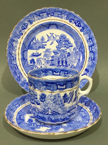 Balmoral bone china - &,