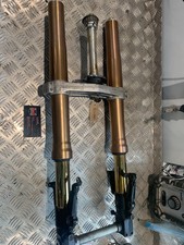 Suzuki Hayabusa GEN1 Front