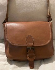 Ex cond Fat Face tan flap over