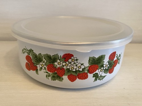 Vintage strawberry enamel - vintage,