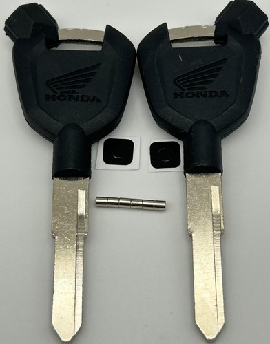 Key blank fits honda pcx - key,
