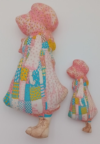 Complete vintage pink holly - -,