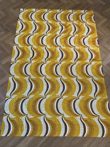 Vintage yellow brown single - &,