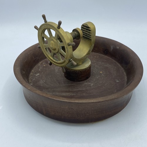 Vintage retro ships wheel - vintage,