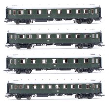 ROCO 'HO' GAUGE LOT OF 4 DB