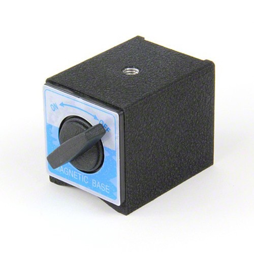 Switchable magnetic base - base, with