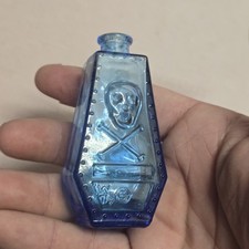 Vintage Wheaton Blue Glass Coffin Shaped Poison Bottle Skull & Crossbones RIP