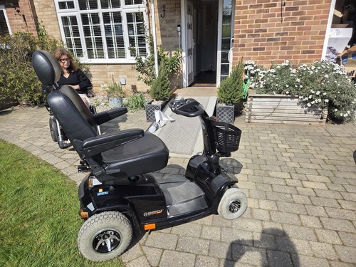 Mobility scooter celebrity - scooter,, x
