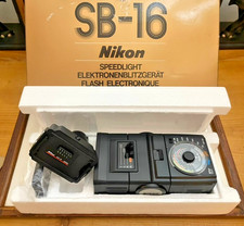 Nikon SB-16 Speedlight Flash +