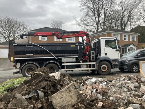 Man grab lorry tipper - grab,