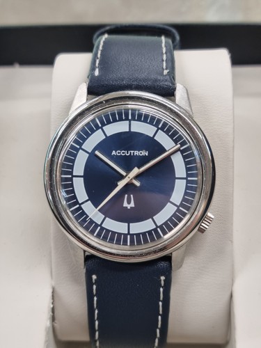 Bulova accutron 258 1971 - bulova,