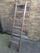 (14) VINTAGE  WOOD 6 RUNG