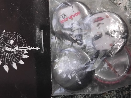 Adam ant pin - of, 4
