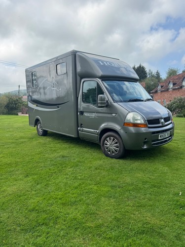Renault marlborough horse - renault,