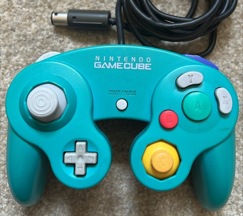 Official nintendo gamecube - *official*,