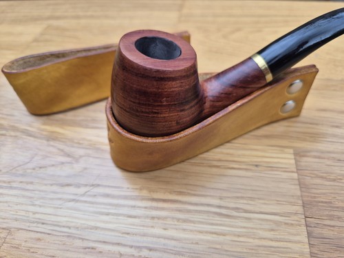 Pipe stand