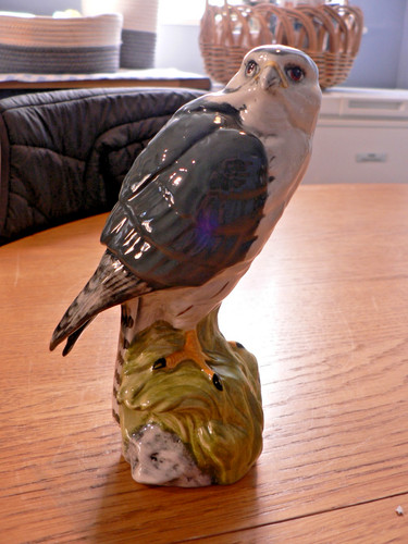 Stunning royal doulton whyte - stunning,
