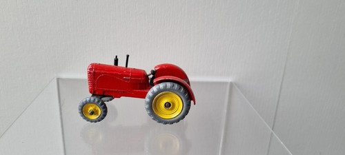 Dinky 27a massey harris - dinky,