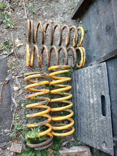 Land rover discovery springs - land,