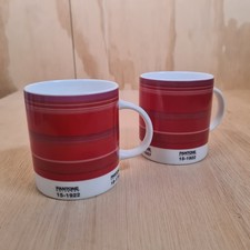 pair of rare pantone 15-1922