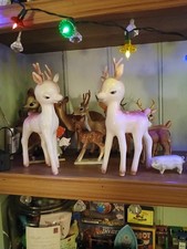 2 x Vintage Christmas DEER , 1950s / Mid-Century  - Pink Plastic HONG KONG 