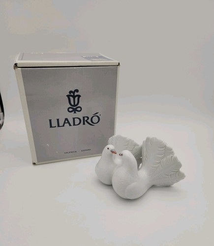 Vintage lladro porcelain - lladro,