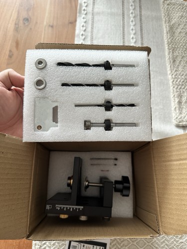 Pocket hole jig - pocket,