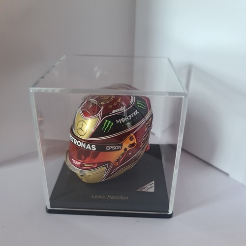 Spark scale mini helmet - scale,