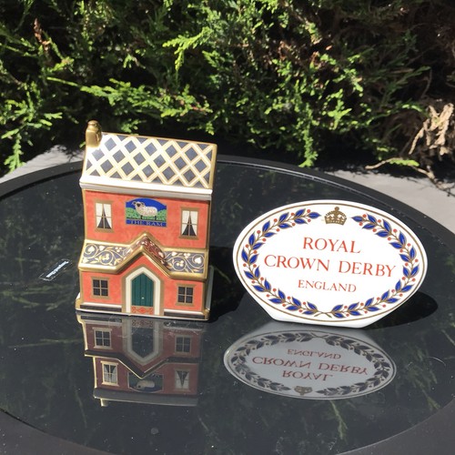 Royal crown derby miniature - derby,